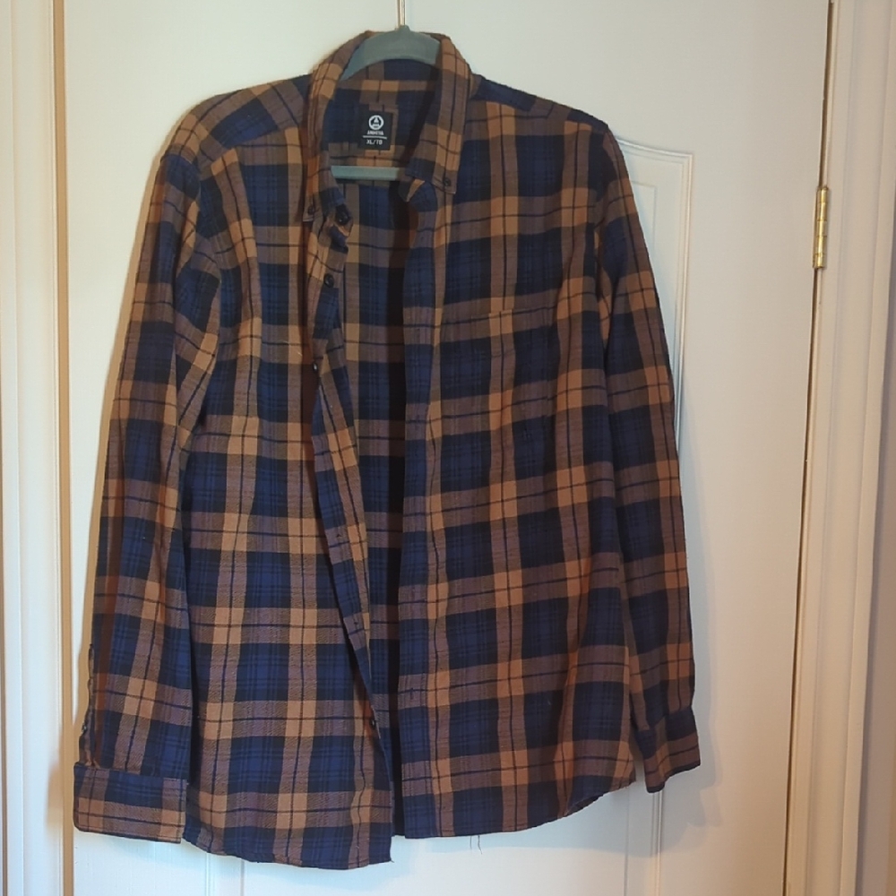 Men's Checkered Shirt Jacket - Navy and Tan